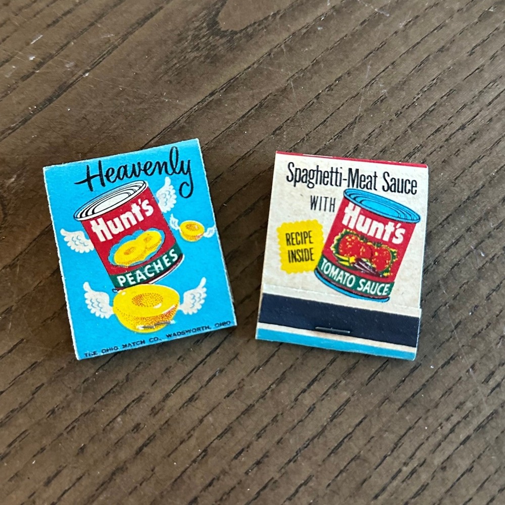 Vintage Hunts Tomato Sauce Peaches Matchbooks Recipe Ohio Match Co Lot of 2
